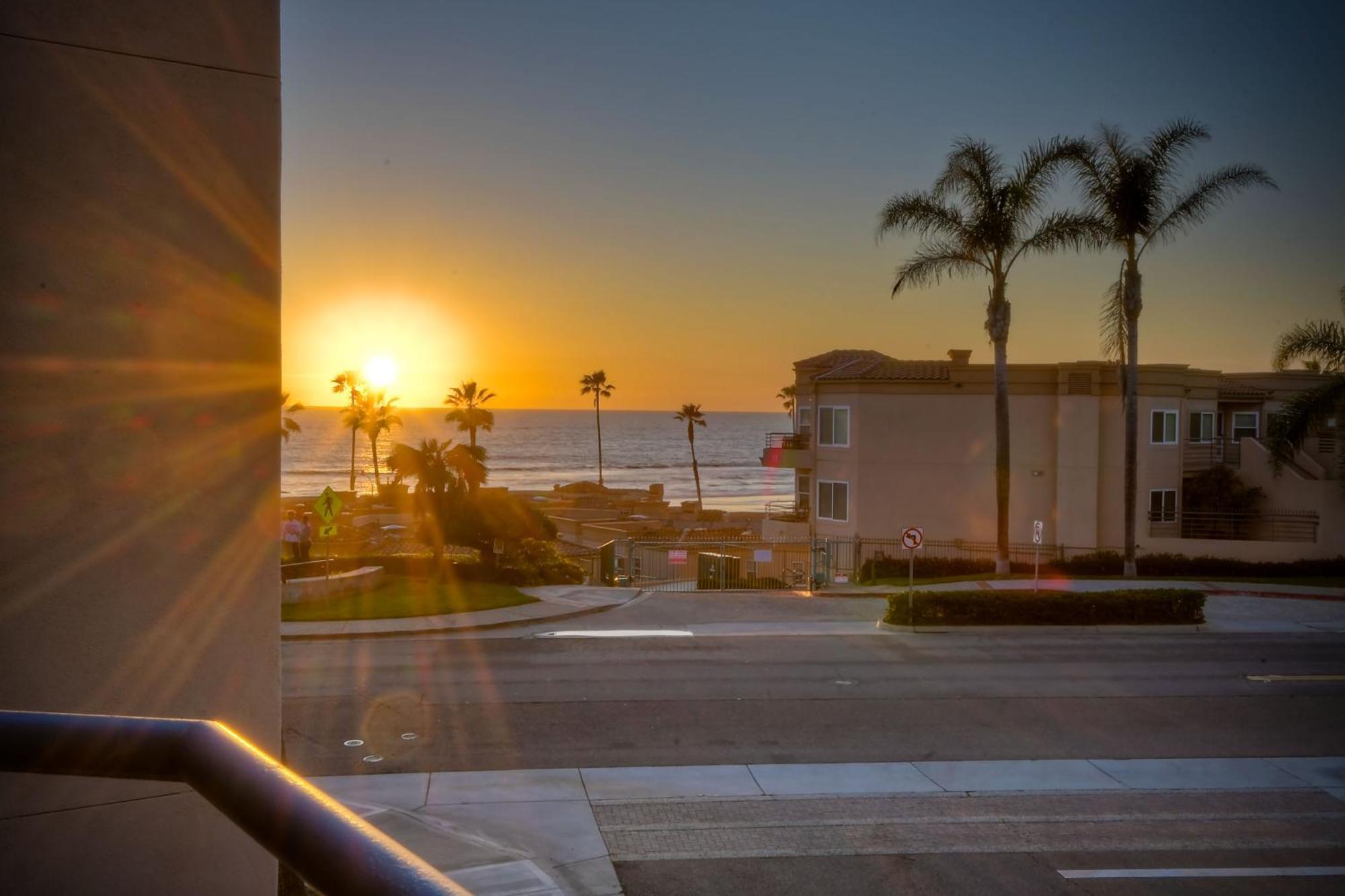 Ocean View, Pool, Hot Tub, Steps To Pier, Gated Villa Oceanside Exterior photo